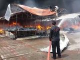 Islamabad Sasta Bazaar Caught Fire (1)