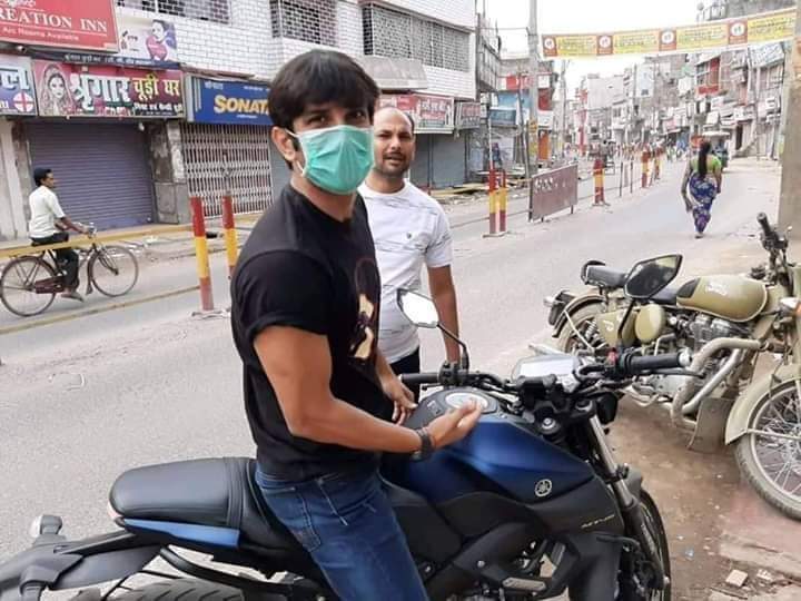 Sushant Singh Rajput Last Picture After Lockdown